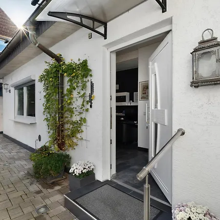 Ferienwohnung An Der Bergkirche Apartman *